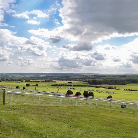 The Racecourse Lodge Хексем Экстерьер фото